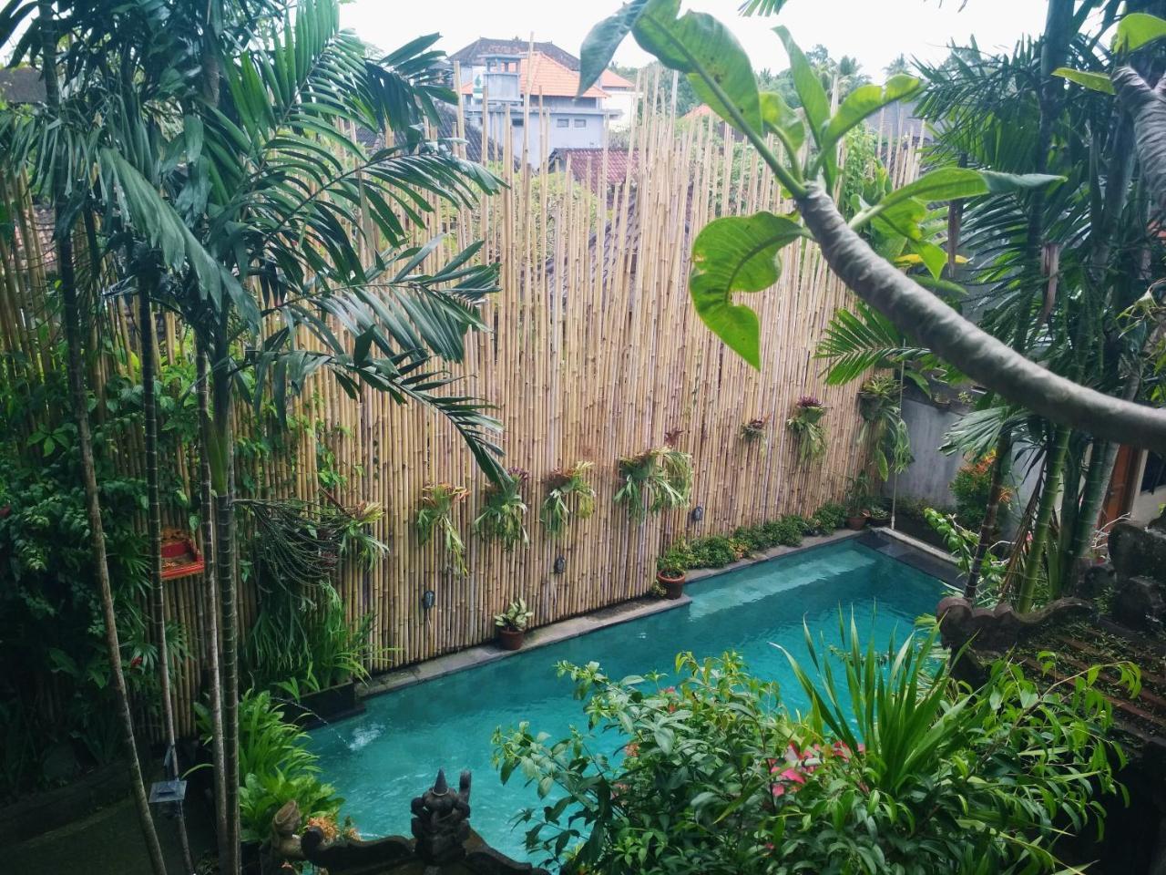 Apartamento Rumah Roda Ubud Exterior foto