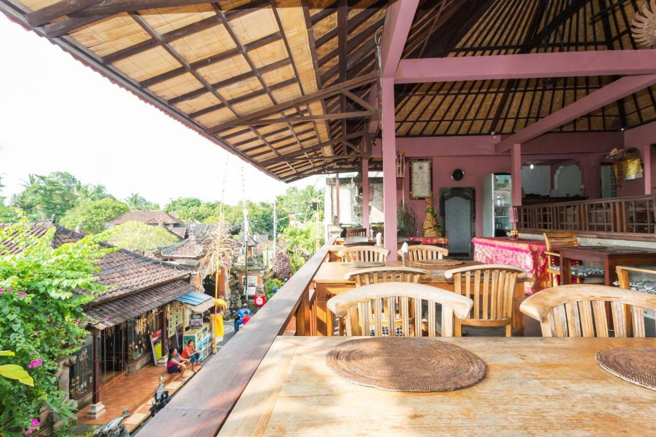 Apartamento Rumah Roda Ubud Exterior foto